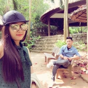 Meet your Posher, Troy